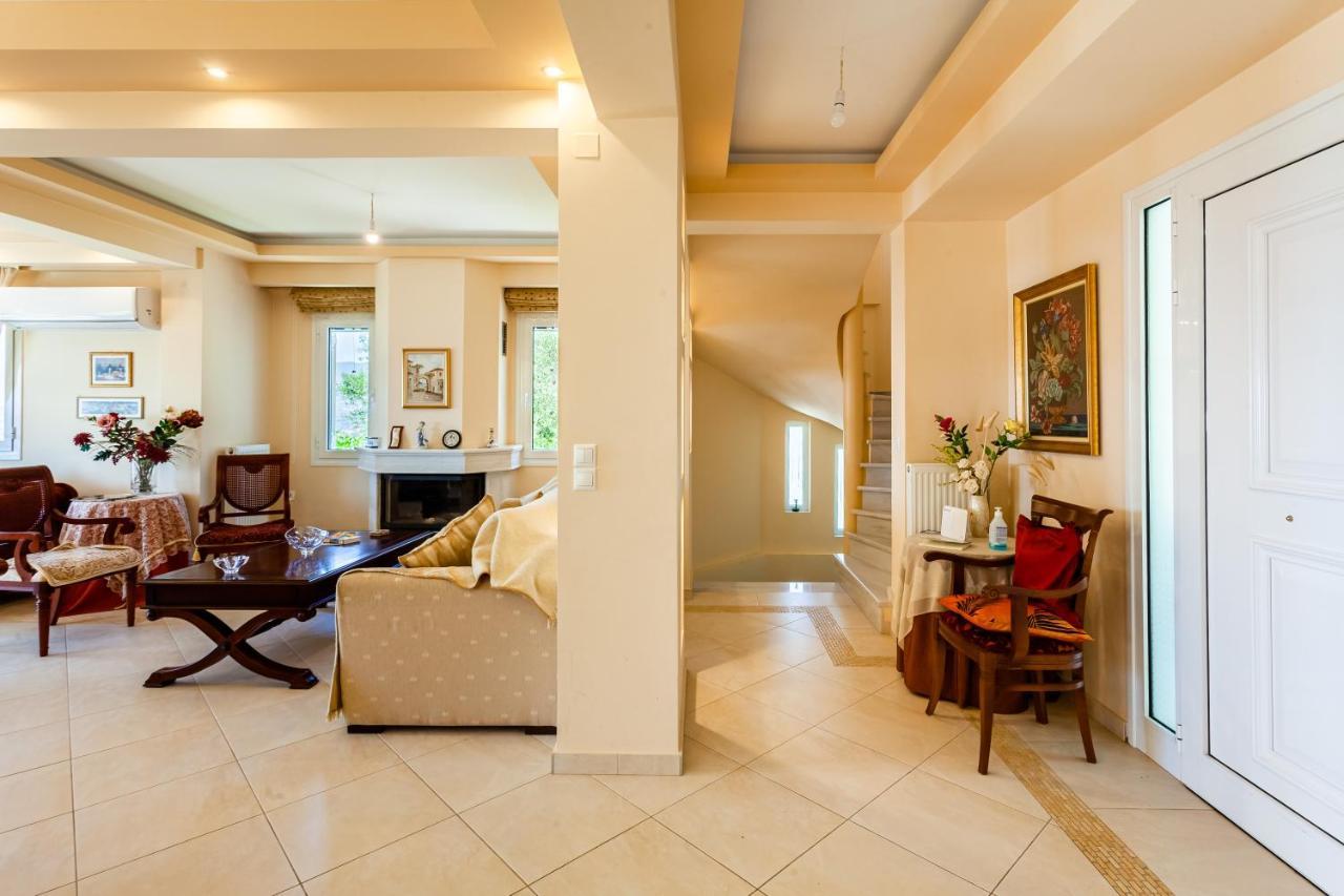 Verga Majestic Sunsets - Elegant & Secluded Retreat Kalamata Exterior foto